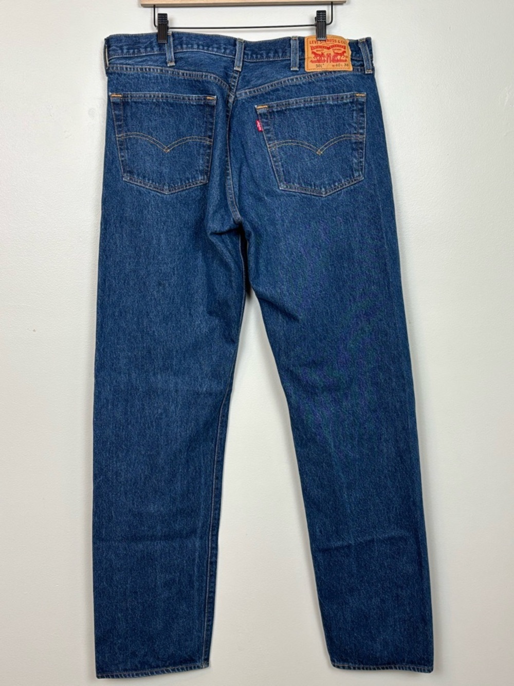 Levis Jeans Men 37x35.5 Blue 501 Straight Leg Dark Wash Button Fly Cotton Denim‎ - Picture 4 of 10
